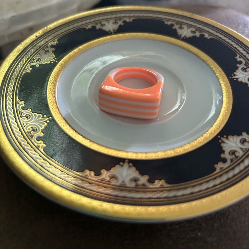 Vintage Lucite Layer Ring